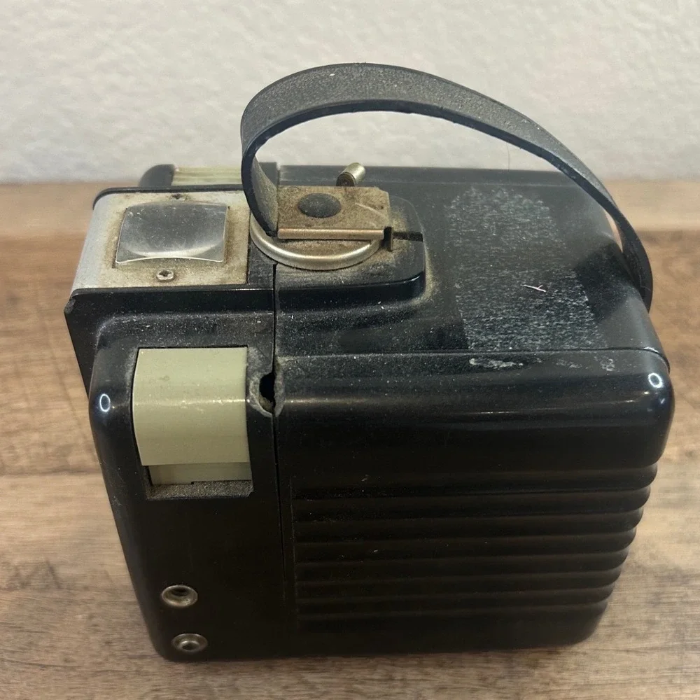 Vintage Kodak Brownie Hawkeye Flash Model Camera Bakelite 620‎ Film Retro 1950s